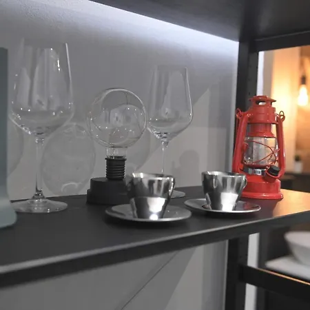 Mini Loft Regina Elena * Torre Annunziata